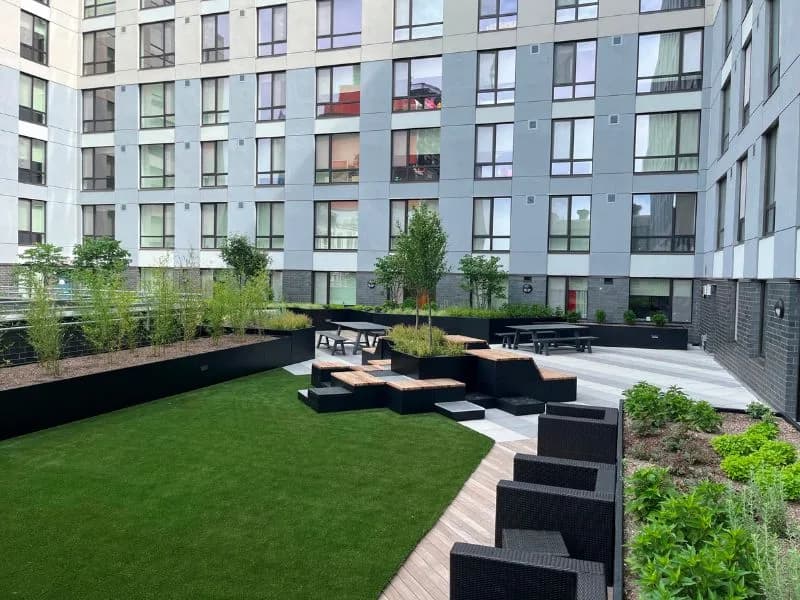 Commercial landscaping, Brooklyn