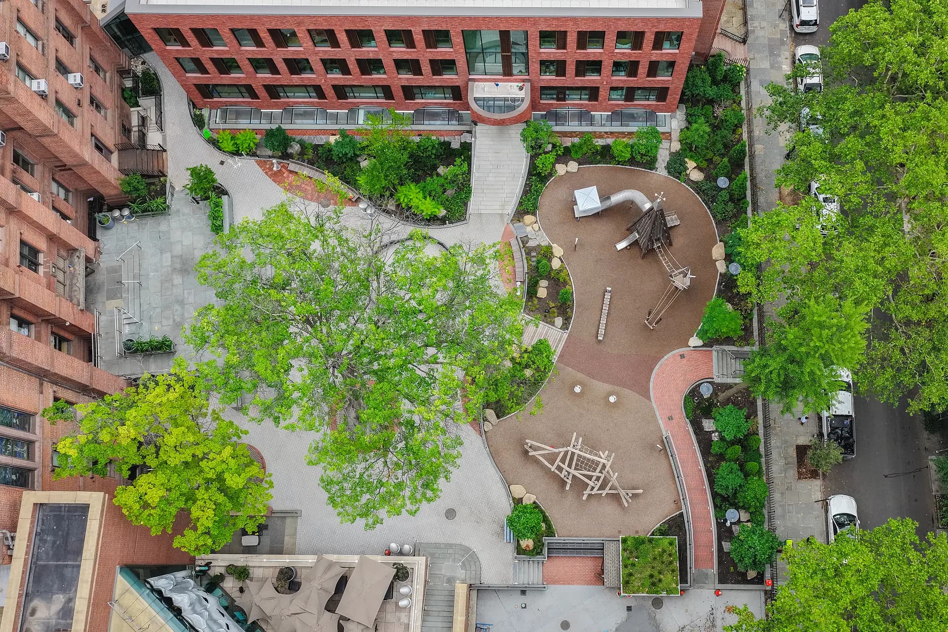 The Packer Collegiate Institute project photo